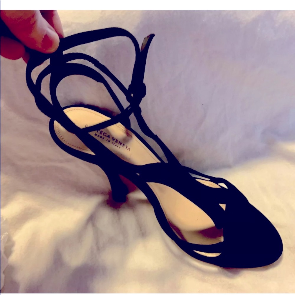 BOTTEGA VENETA BLACK SANDAL ANKLE STRAPPY 6
